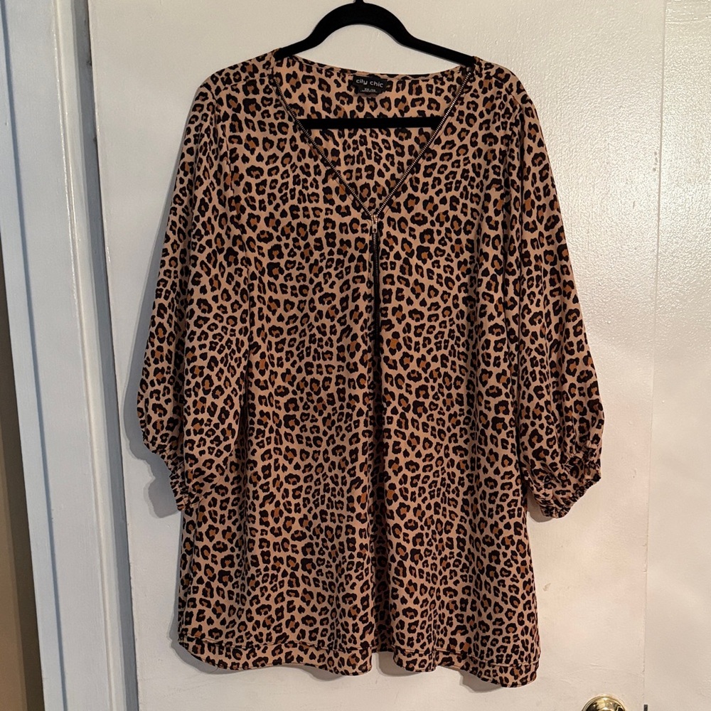 City Chic Leopard Print V-Neck Blouse